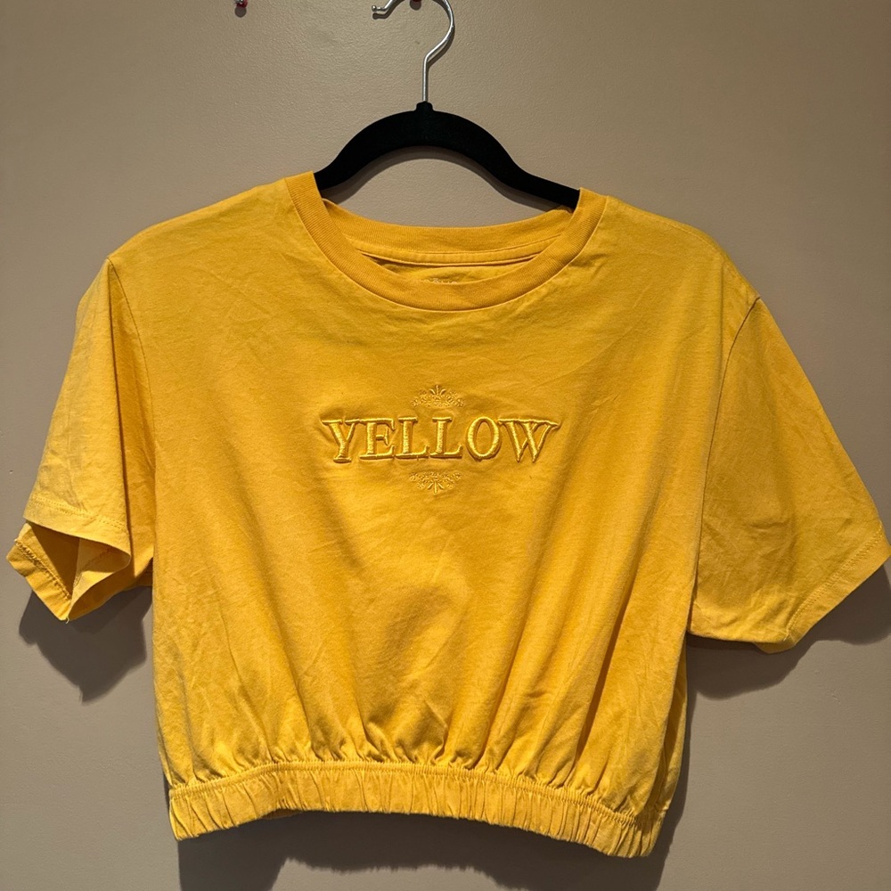 Simons Sunny Yellow Crop Top